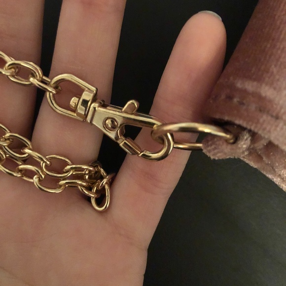 Medium Velour clutch with gold accents - Picture 3 of 4